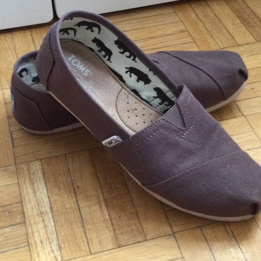 Toms shoes